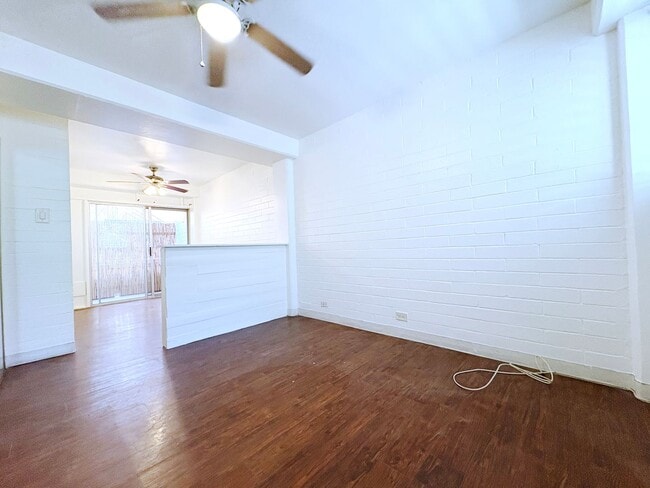 Building Photo - 264 Kaiulani Ave-Unit 10