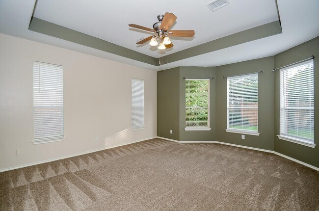 Building Photo - 23719 Tustin Ranch Ct