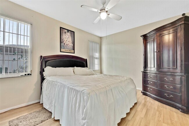 Building Photo - 4489 Golf Club Ln