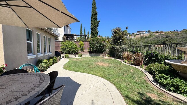 Building Photo - Luxury 4 Bedroom Home in La Costa Greens