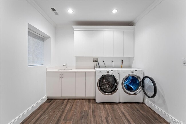 Building Photo - 20 Brookline Rd