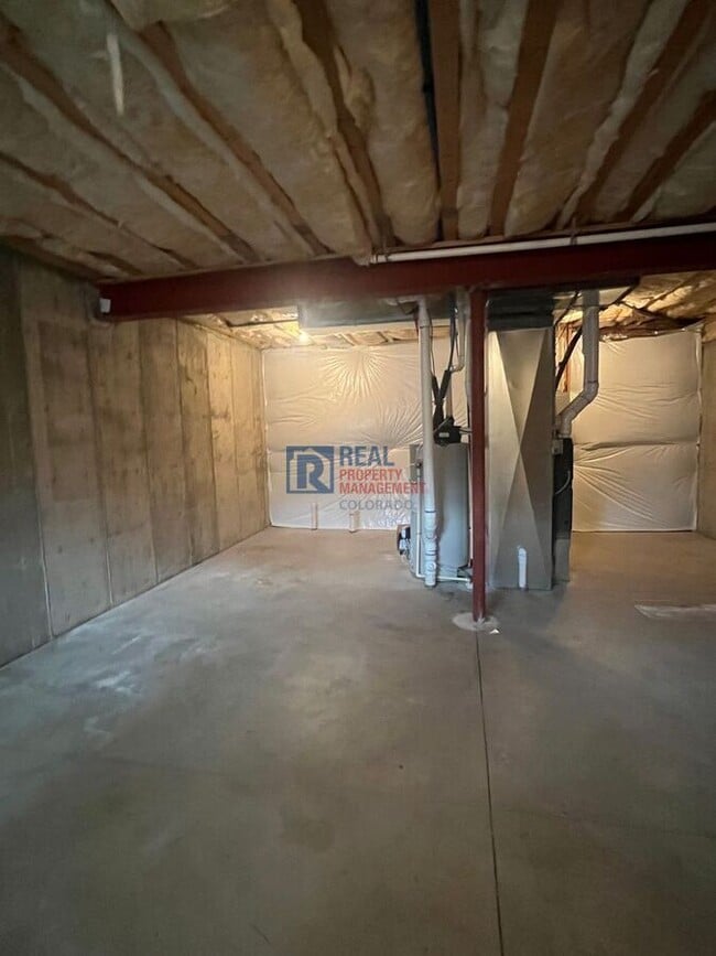 Building Photo - 23353 E Chenango Pl
