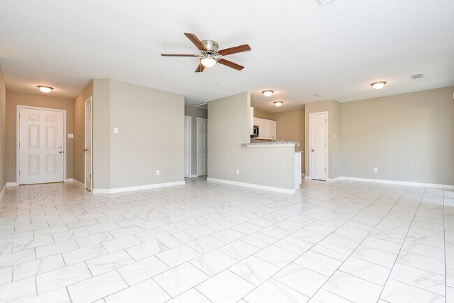 Building Photo - 7818 Summer Pl Dr