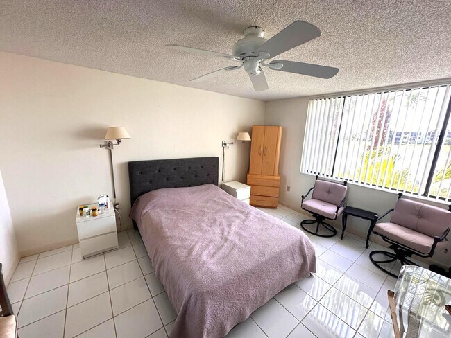 Building Photo - 4832 Esedra Ct