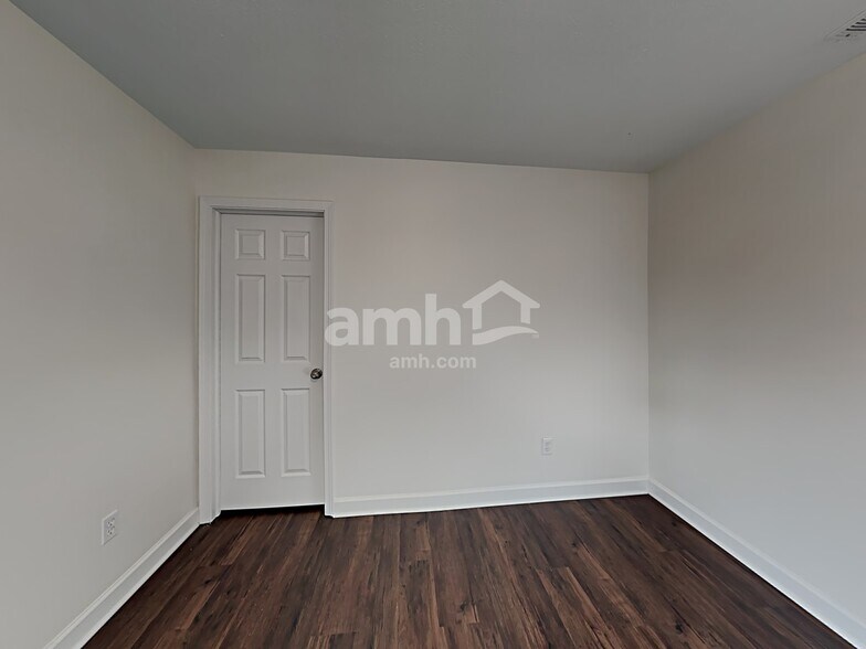 Building Photo - 12628 Brookhaven Dr