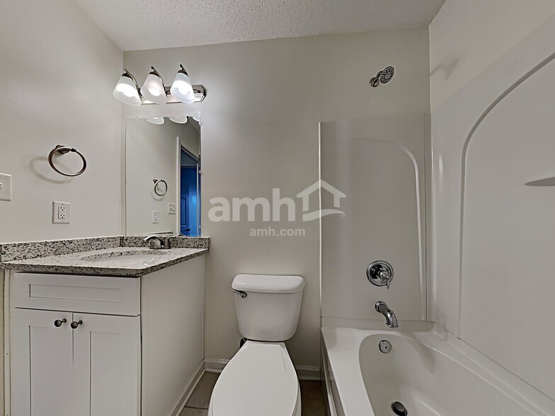 Building Photo - 11578 Milton Ridge Cove