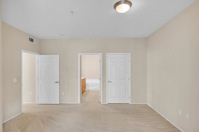 Building Photo - Downstairs Condominium