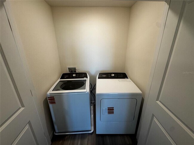 Building Photo - 8401 Gower Trl