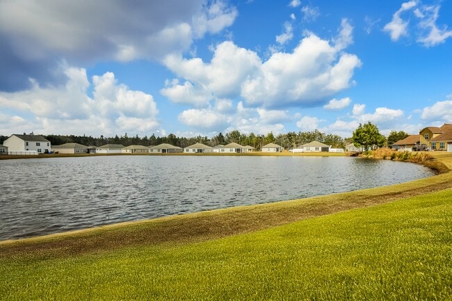 Building Photo - 1007 Autumns Wood Cir E