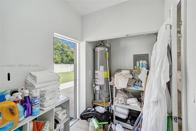 Building Photo - 19625 NW 6th Pl