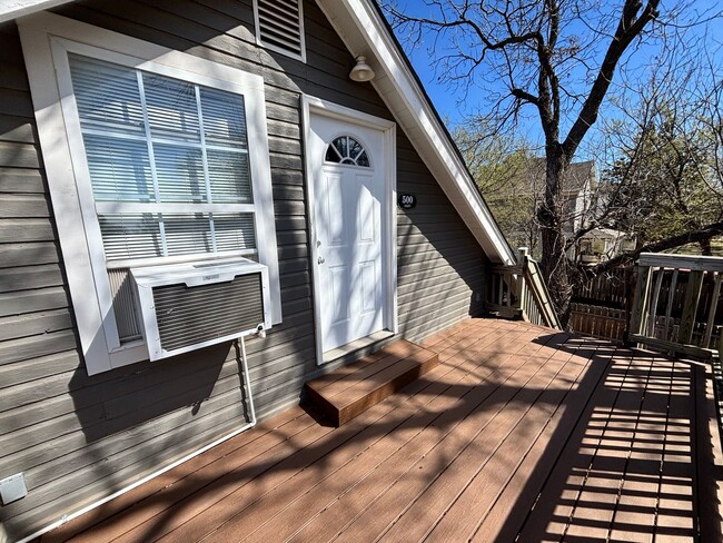 Building Photo - Studio loft next to UCO campus with deck and fenced yard