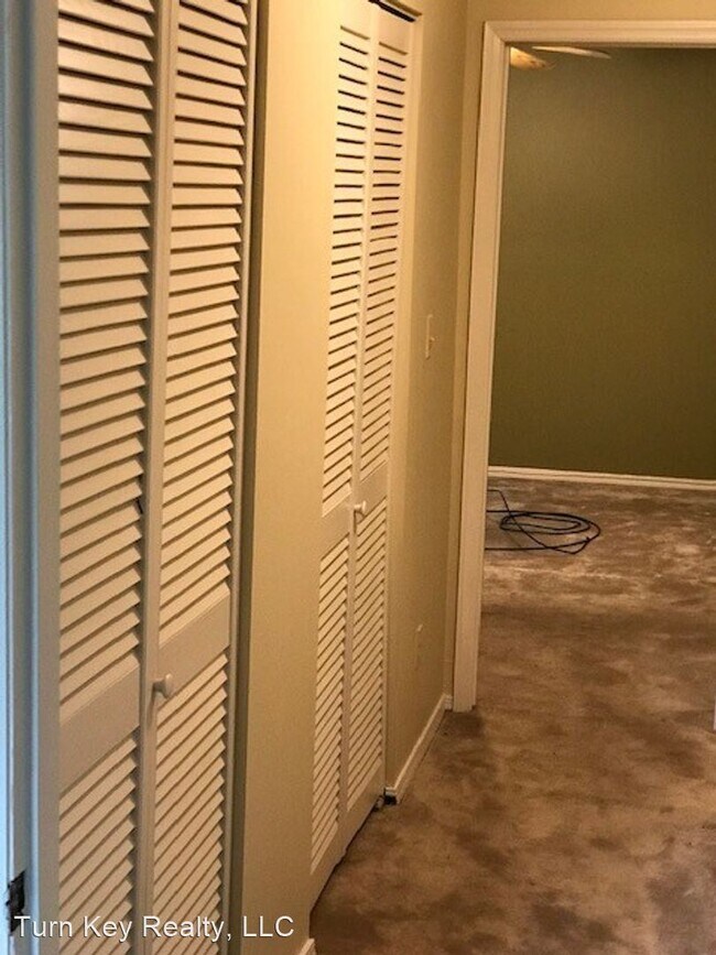 Building Photo - 177 Old Montgomery Hwy