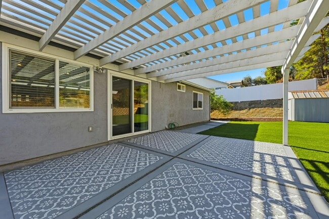 Building Photo - 17212 Matinal Rd