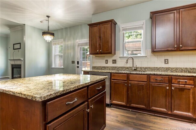 Building Photo - 3705 Badin Lake Ln