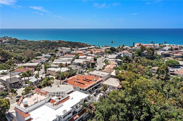 Building Photo - 210 Avenida Montalvo