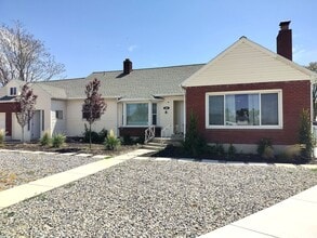 Building Photo - Spacious 5 Bed 2  Bath Home in East Midvale! Schedule a tour today!