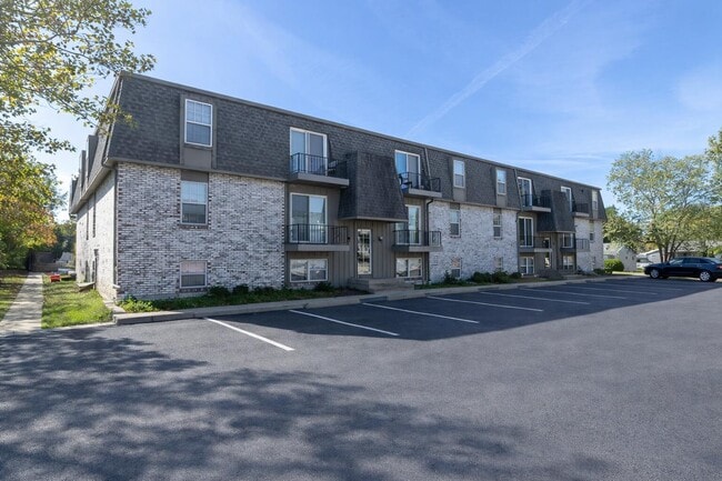 Building Photo - 3408 Balboa Ln