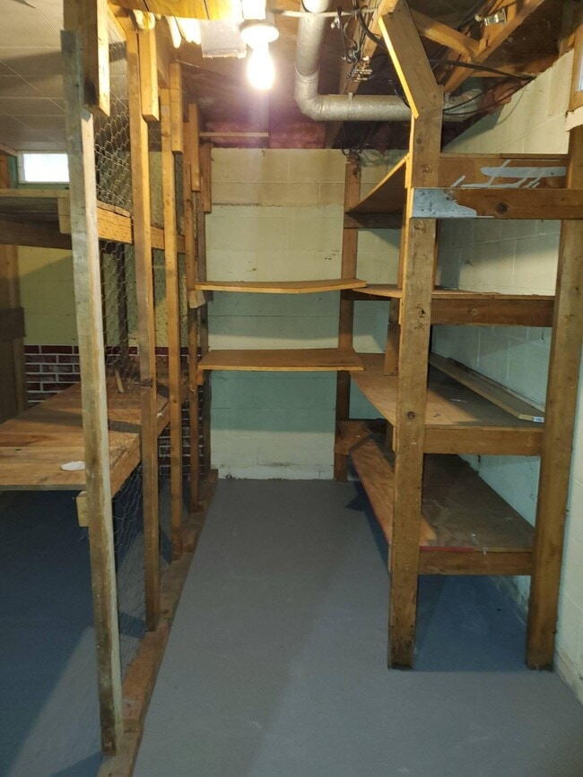 Building Photo - 4054 N 85th St