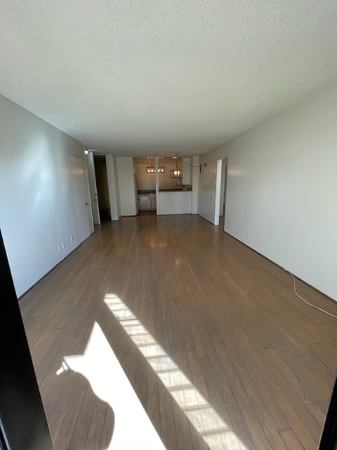 Building Photo - 1342 10th St