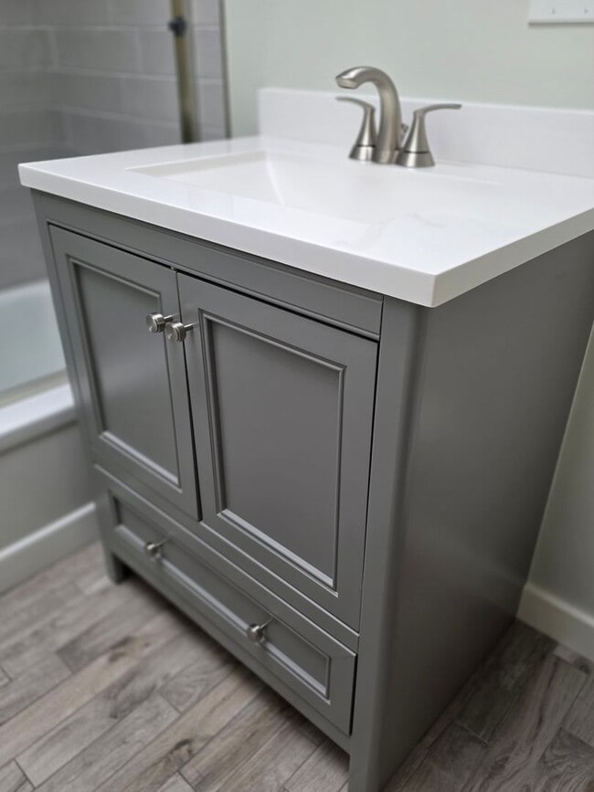 Building Photo - Remodeled Home 2 Blocks from Ocean Beach