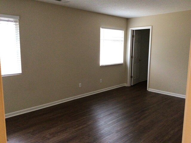 Building Photo - 3744 Foxton Dr