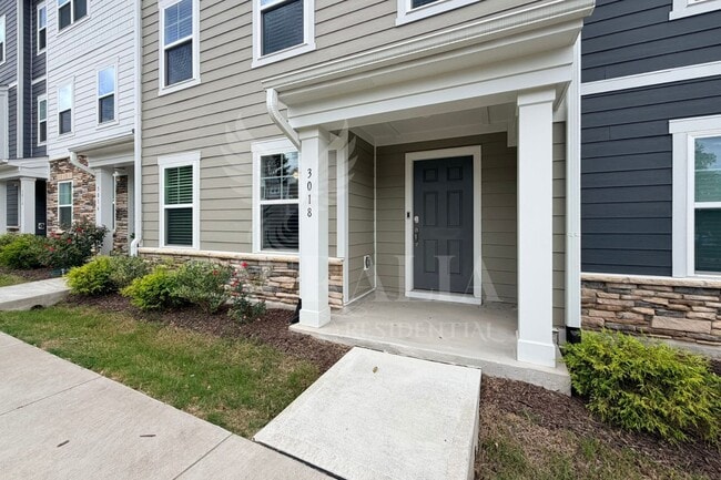 Building Photo - 3018 Brellon Ln