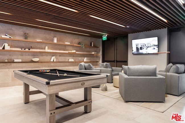 Building Photo - 724 Croft Ave