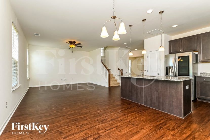 Building Photo - 1431 Hermitage Ln