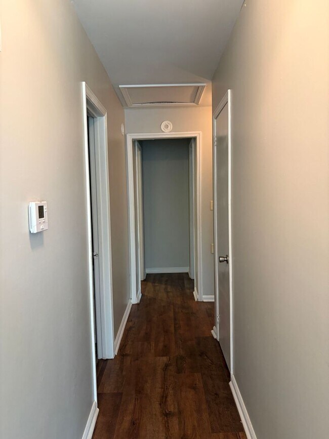 Building Photo - Move-In Ready 4BR/3BA Home with Spacious Layout & Large Yard