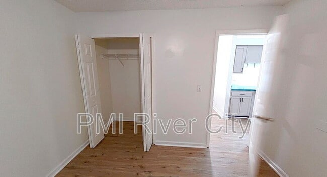 Building Photo - 8502 Starbrite Court