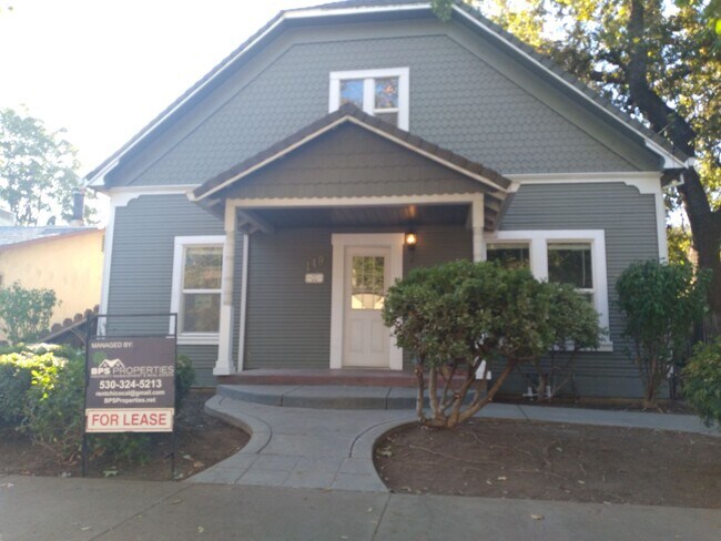 Building Photo - 149 W 21st St