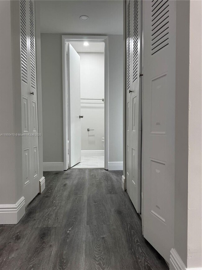 Building Photo - 3292 NW 104th Ave