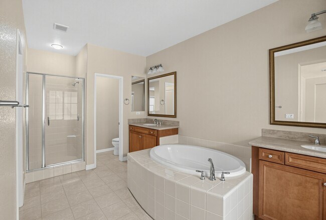 Building Photo - 8454 Christopher Ridge Ter