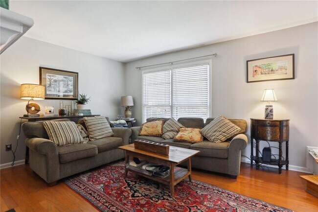 Building Photo - 73 La Rue Pl NW