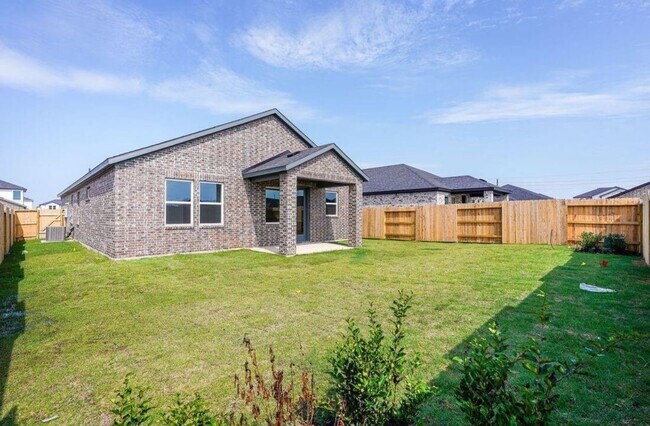 Building Photo - 9730 Bixby Crk Dr