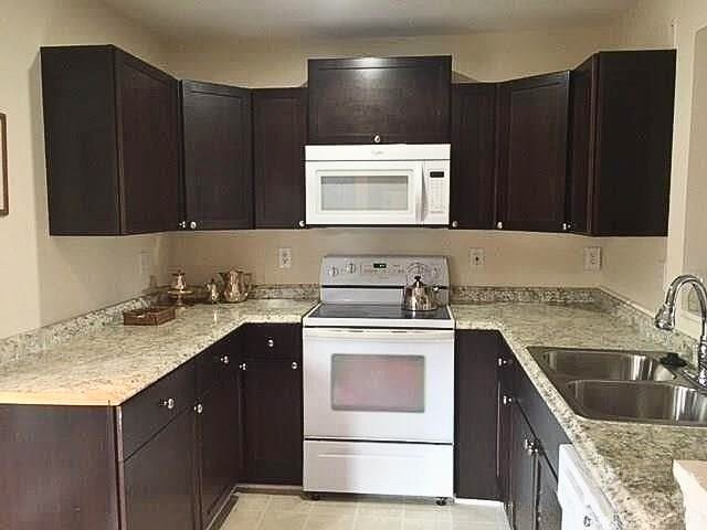 Building Photo - 2623 Vail Ave