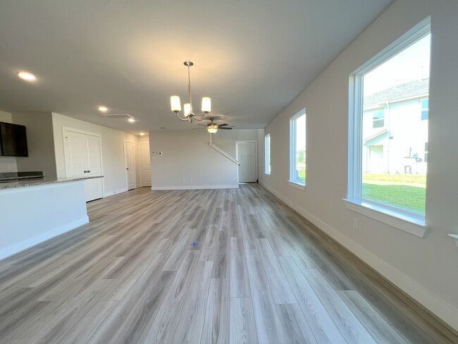 Building Photo - 7002 Cedar Breeze Ct