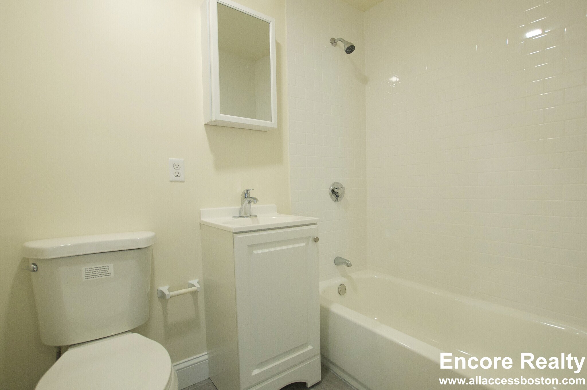 Building Photo - 501 E Broadway