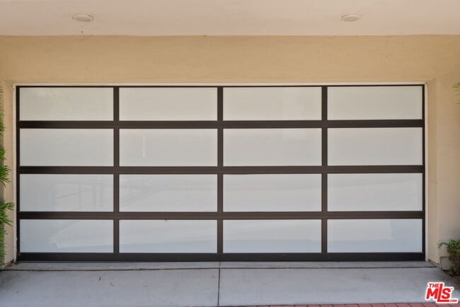 Building Photo - 2780 Wright Ln