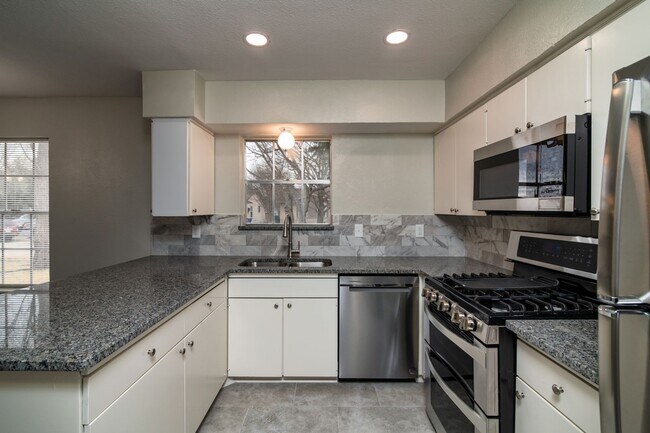 Building Photo - Nicely Updated Four Bedroom Home!