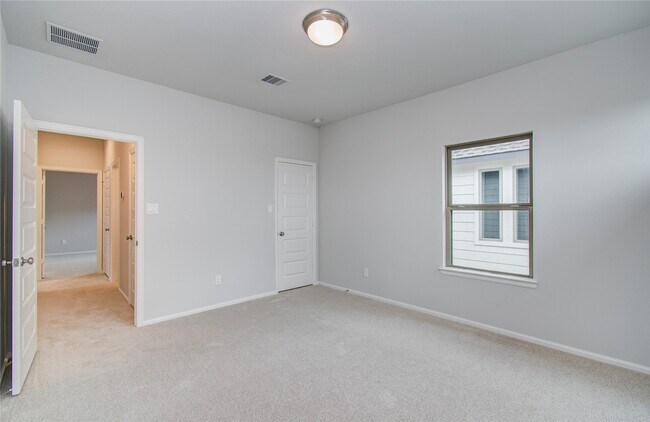 Building Photo - 10731 Aquila Star Dr