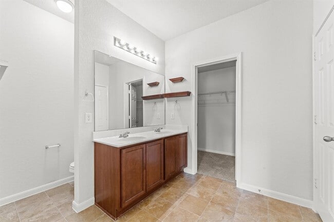 Building Photo - 216 Teron Dr