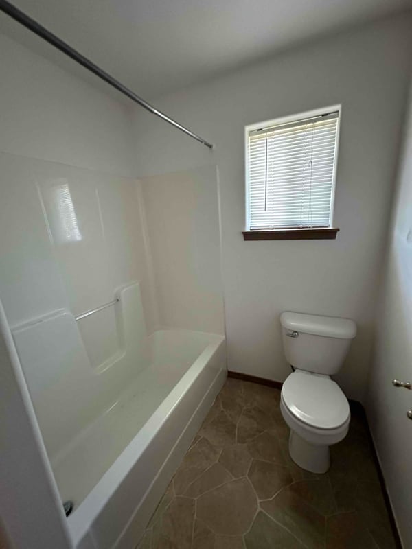 Building Photo - 636 Nowlin St