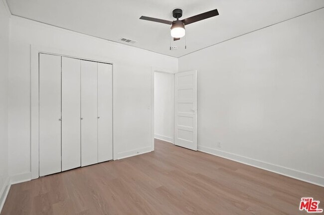 Building Photo - 1563 E Elizabeth St