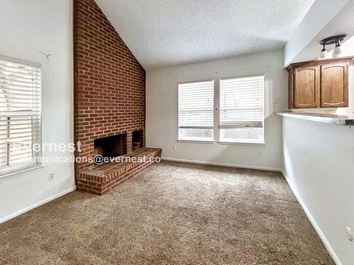 Building Photo - 3300 W Florida Ave