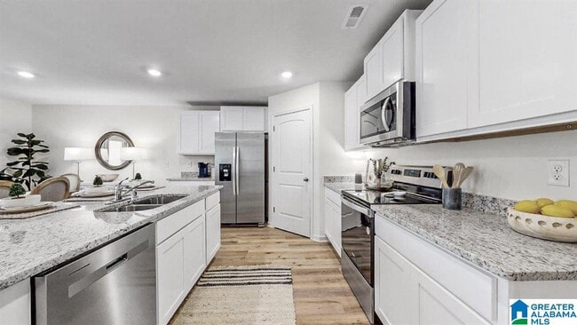 Building Photo - 5586 Post Oak Trl