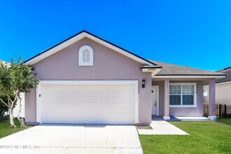 Building Photo - 11771 Alexandra Dr