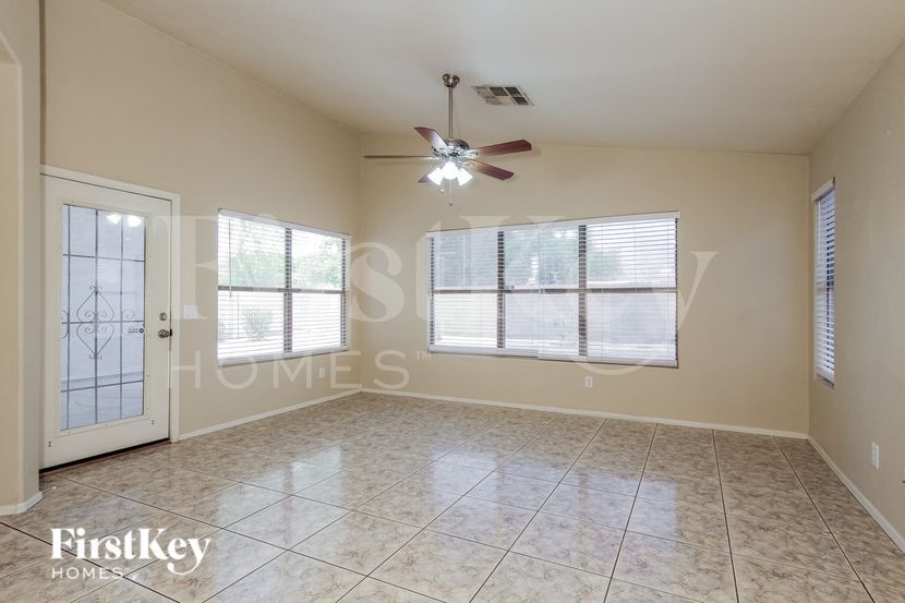 Building Photo - 2405 N 128th Dr