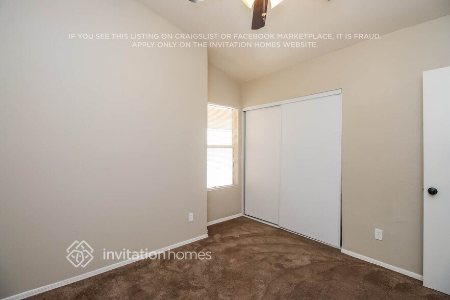 Building Photo - 5430 N 79th Dr