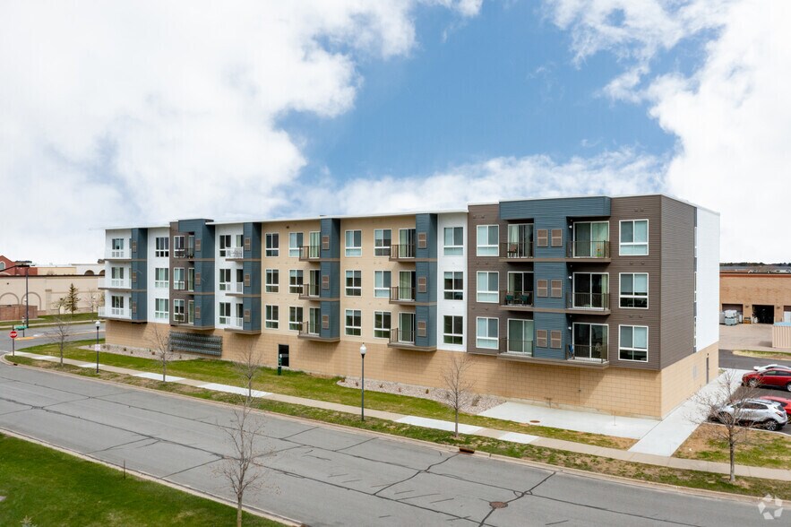 Lake Park Apartments 3055 Village Park Dr Plover WI 54467 Apartment